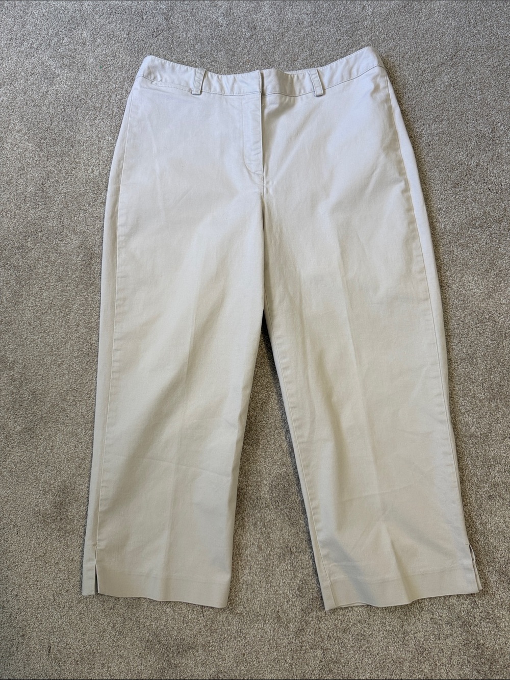 Liz Claiborne Wide Leg Cropped Pants in Light Stone SZ10